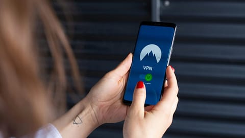 Vpn Proxy Master güvenilir mi? Vpn Proxy Master kullanmak yasal mı, cezası var mı?