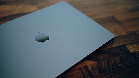 Apple marka dizüstü bilgisayarların genel adı nedir? CodyCross sorusu cevabı