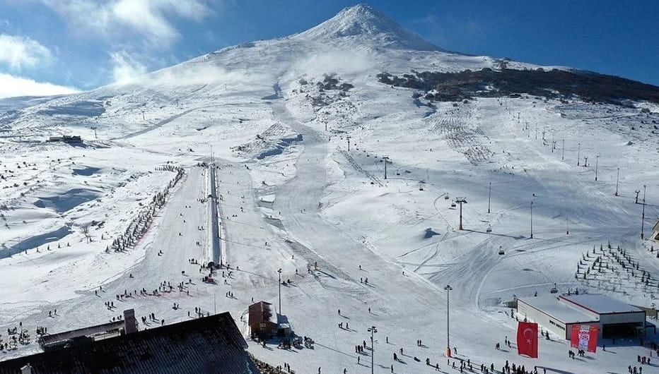 Yıldız Dağı Kayak Merkezi